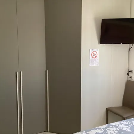 Bed & Breakfast Da Giuseppe, Vicino Stabilimento Ferrari Fiorano Modenese
